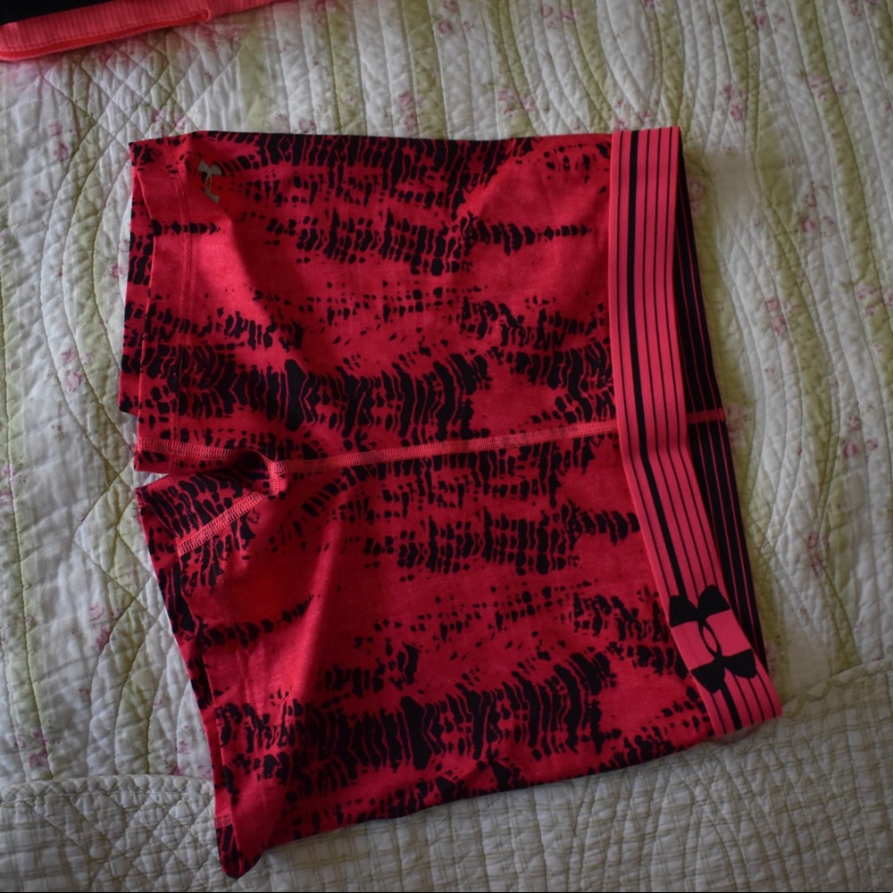 Under armour short spandex
